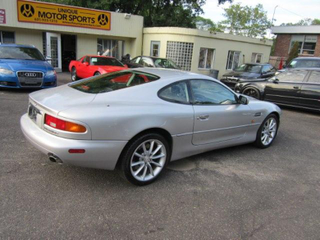 Illustration for article titled For $27,995 Could This 2002 Aston Martin DB7 Vantage Be The Best Worst Idea Ever?